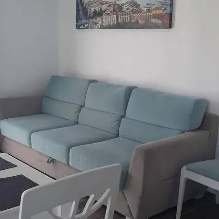 Astoria 6 In Elenite, 2 Bedroom 스베티 블라스